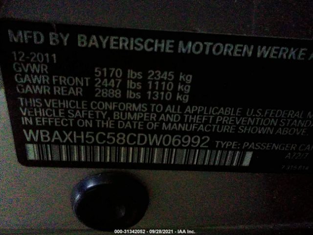 Photo 8 VIN: WBAXH5C58CDW06992 - BMW 5 