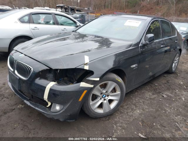 Photo 1 VIN: WBAXH5C59CC594986 - BMW 528I 