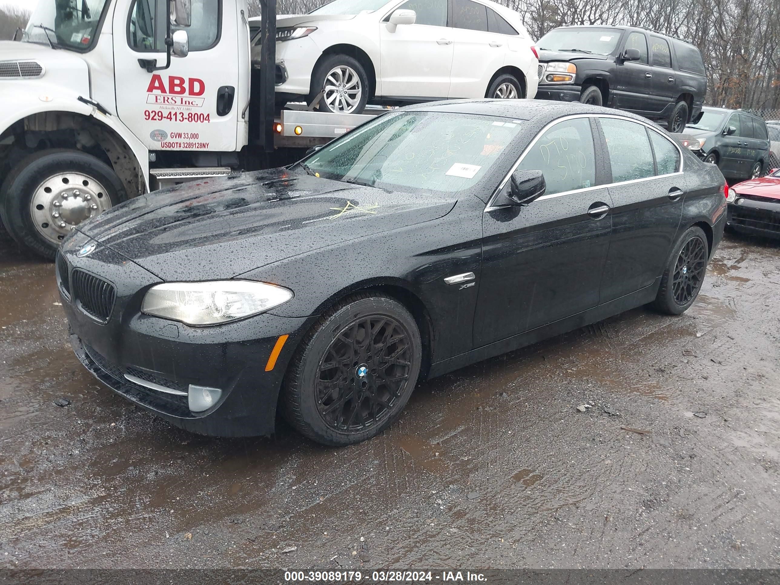 Photo 1 VIN: WBAXH5C59CDW02272 - BMW 5ER 