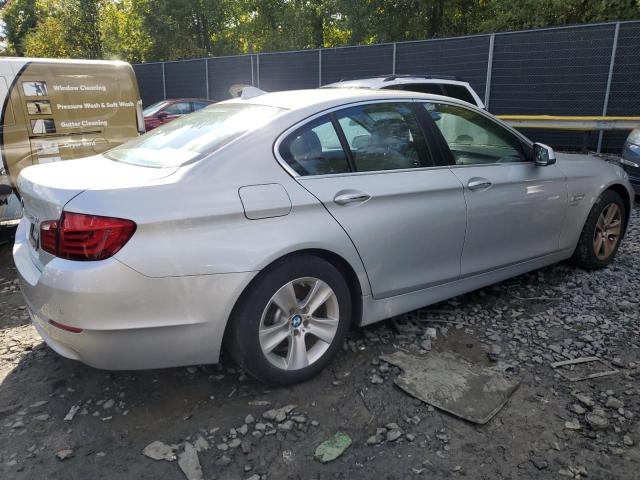 Photo 2 VIN: WBAXH5C59CDW02305 - BMW 528 XI 