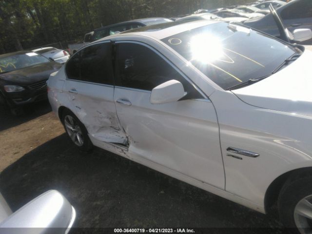 Photo 5 VIN: WBAXH5C59CDW06161 - BMW 528I 