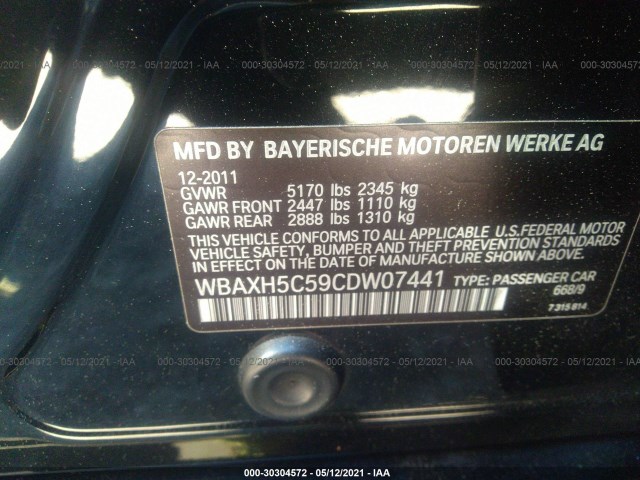 Photo 8 VIN: WBAXH5C59CDW07441 - BMW 5 