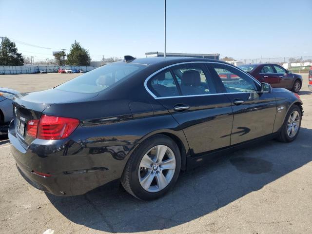 Photo 2 VIN: WBAXH5C59CDW10694 - BMW 5 SERIES 