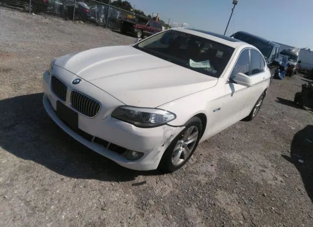 Photo 1 VIN: WBAXH5C59DD115378 - BMW 528 