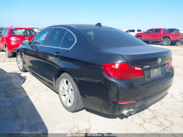 Photo 2 VIN: WBAXH5C59DDW16495 - BMW 528 