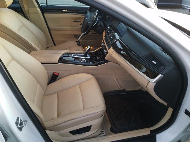 Photo 4 VIN: WBAXH5C5XCDW02250 - BMW 528XI 