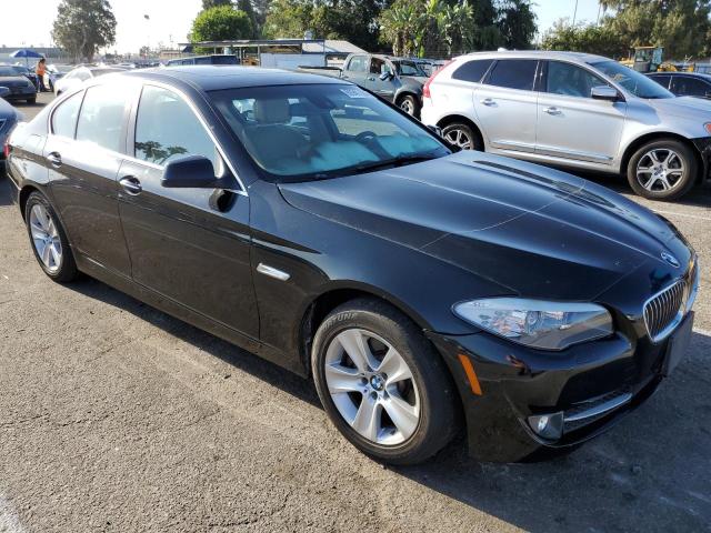 Photo 3 VIN: WBAXH5C5XCDW04080 - BMW 528 XI 