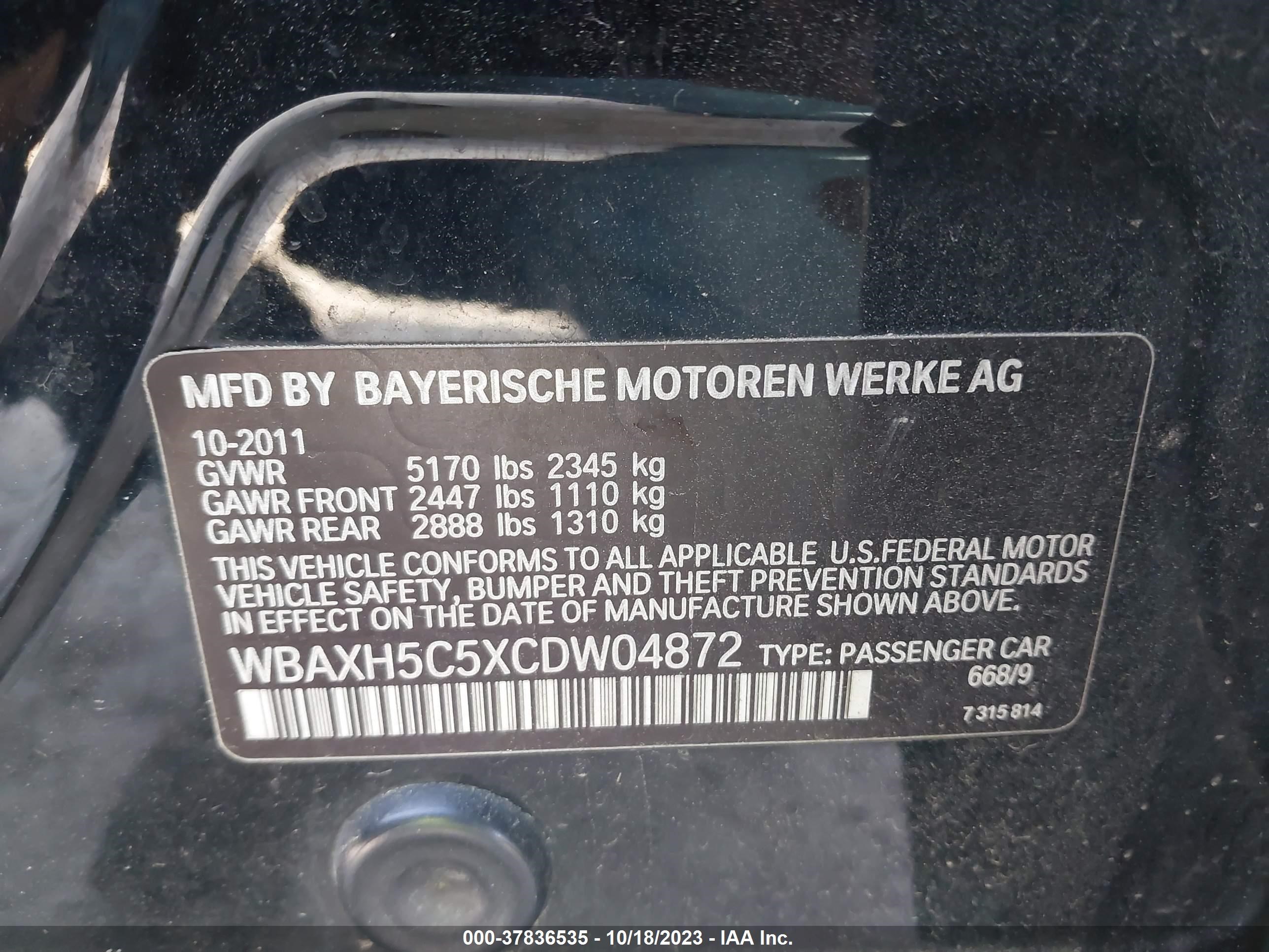 Photo 8 VIN: WBAXH5C5XCDW04872 - BMW 5ER 