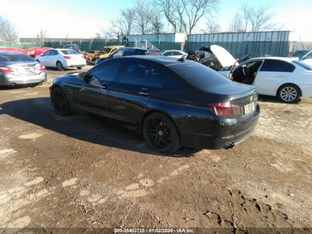 Photo 2 VIN: WBAXH5C5XCDW06511 - BMW 528I 