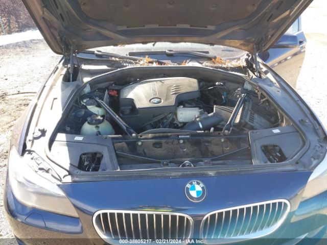 Photo 9 VIN: WBAXH5C5XCDW07238 - BMW 528 