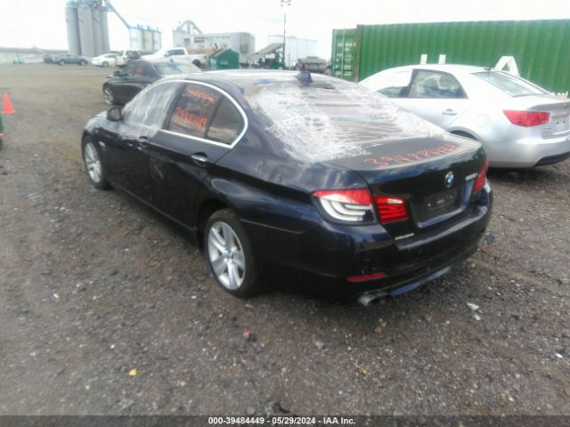 Photo 2 VIN: WBAXH5C5XCDW08548 - BMW 528I 