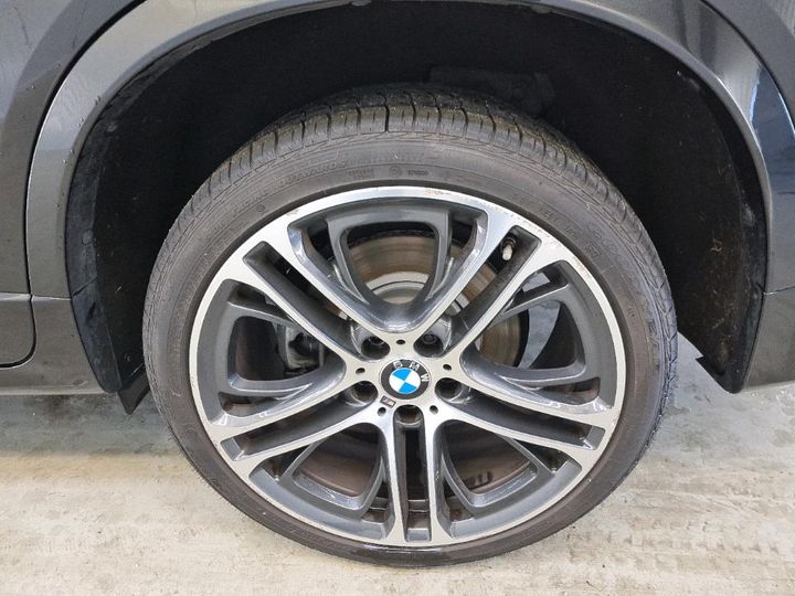 Photo 14 VIN: WBAXW510X00N52742 - BMW X4 