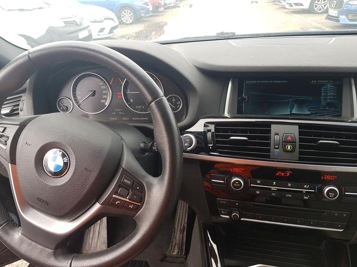 Photo 27 VIN: WBAXX110000W09388 - BMW X4 