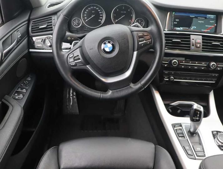 Photo 9 VIN: WBAXX110300R38425 - BMW X4 