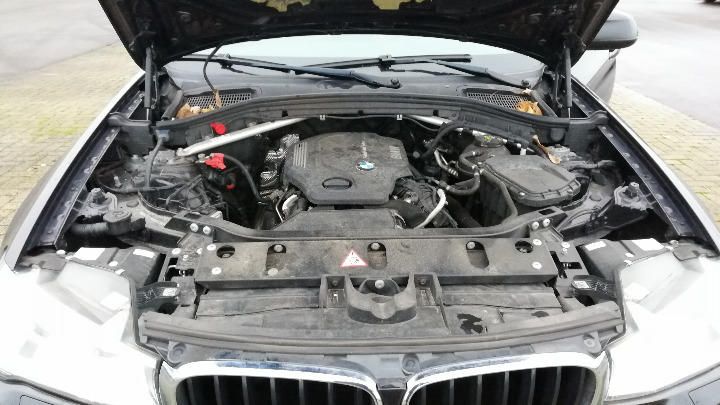 Photo 31 VIN: WBAXX110800R37903 - BMW X4 