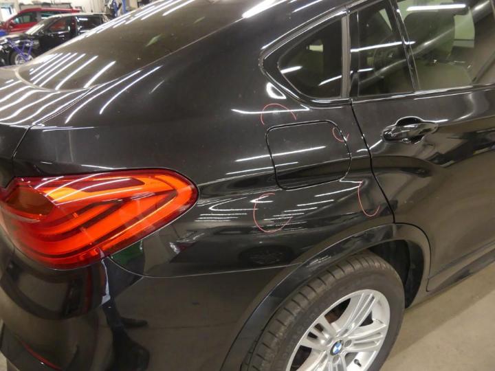 Photo 36 VIN: WBAXX110X00R40074 - BMW X4 