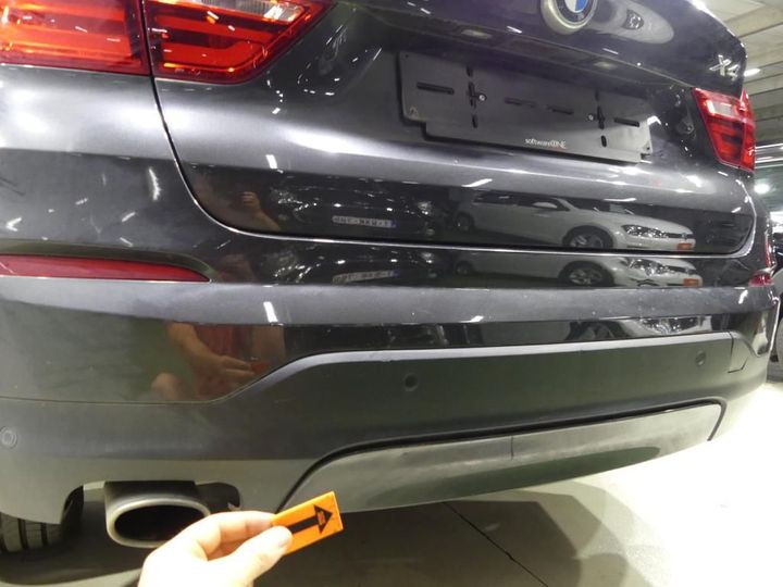 Photo 32 VIN: WBAXX110X00T27002 - BMW X4 