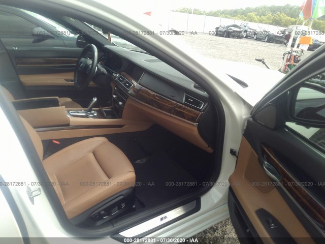 Photo 4 VIN: WBAYA6C50FG273205 - BMW 7 