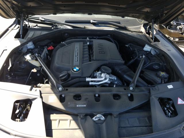 Photo 6 VIN: WBAYA6C50FGK16437 - BMW 740 I 