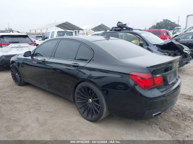 Photo 2 VIN: WBAYA6C54ED144027 - BMW 740I 