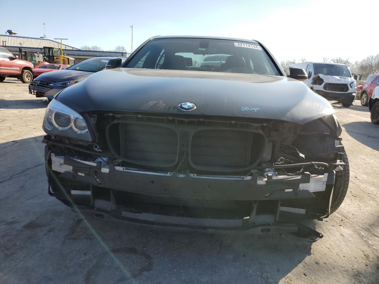 Photo 4 VIN: WBAYA6C55DD143743 - BMW 7ER 