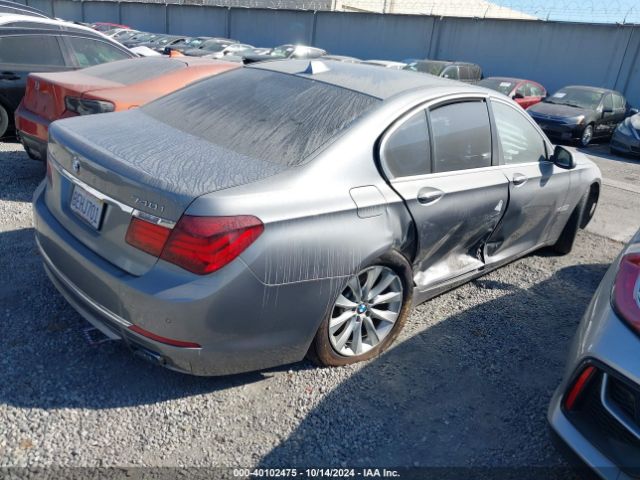 Photo 3 VIN: WBAYA6C55FD826724 - BMW 740I 