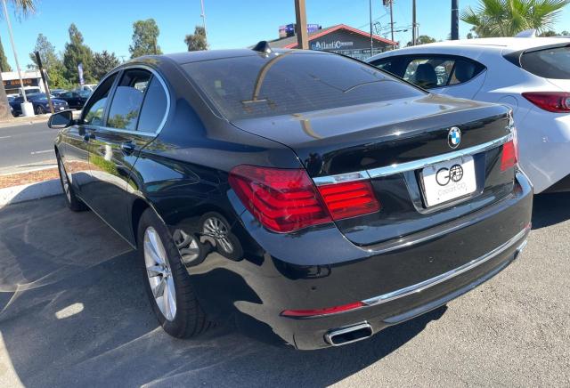 Photo 2 VIN: WBAYA6C55FGK16403 - BMW 740 I 