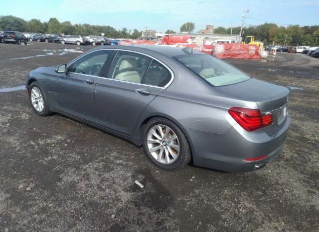 Photo 2 VIN: WBAYA6C55FGK16644 - BMW 740I 