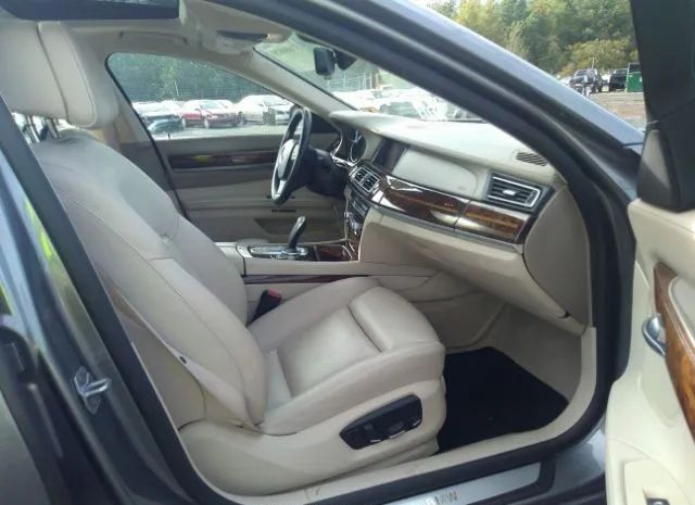 Photo 4 VIN: WBAYA6C55FGK16644 - BMW 740I 