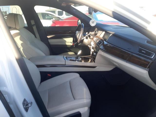 Photo 4 VIN: WBAYA6C56DD143475 - BMW 740 I 