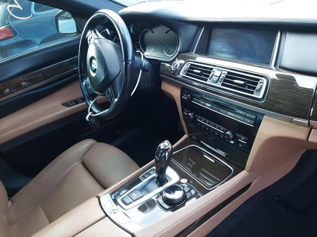 Photo 8 VIN: WBAYA6C57FD826871 - BMW 740 I 