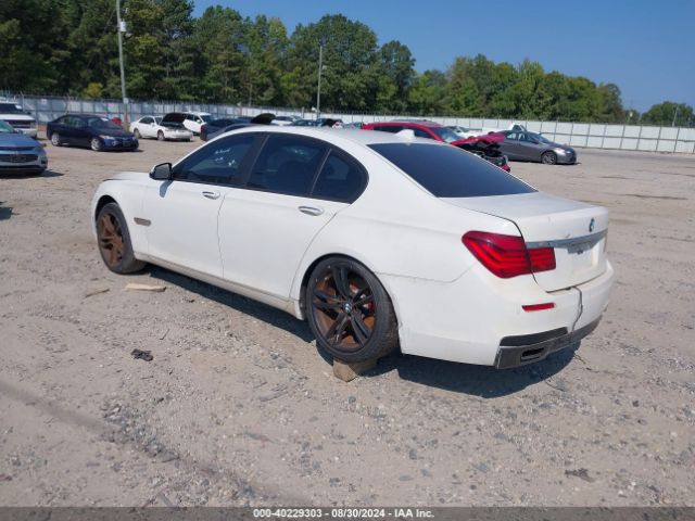 Photo 2 VIN: WBAYA6C57FD826918 - BMW 740I 