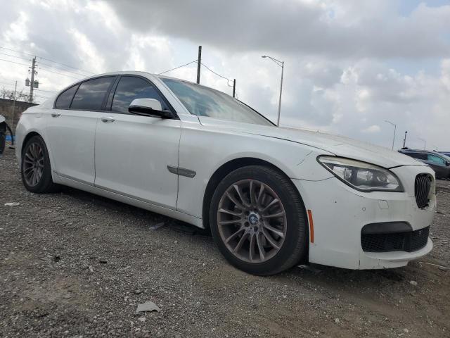 Photo 3 VIN: WBAYA6C5XDC995110 - BMW 7 SERIES 