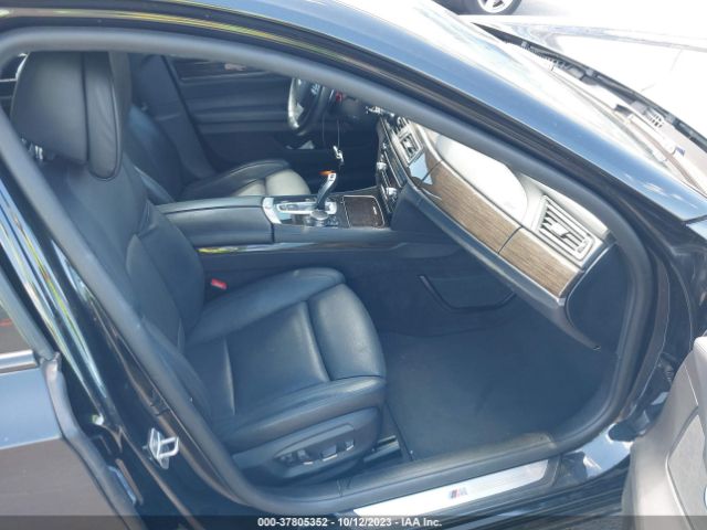 Photo 4 VIN: WBAYA6C5XFGK16297 - BMW 740I 