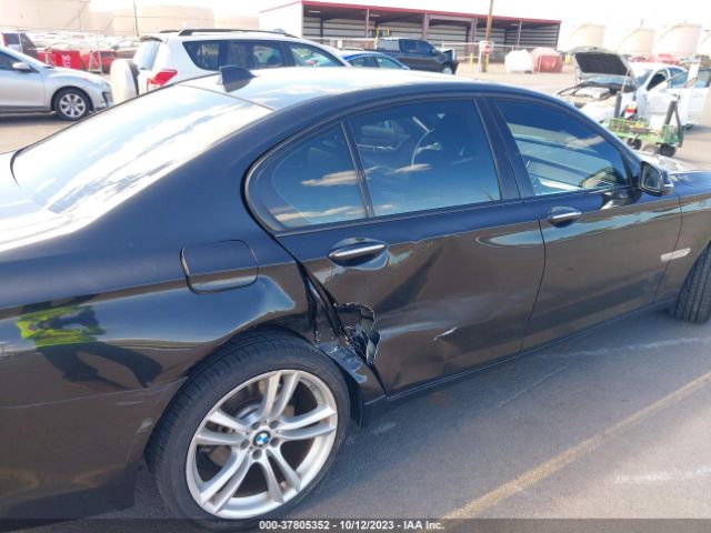 Photo 5 VIN: WBAYA6C5XFGK16297 - BMW 740I 