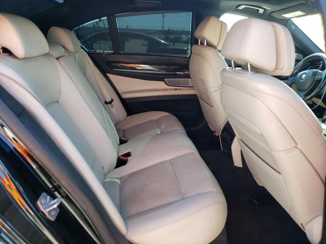 Photo 9 VIN: WBAYA8C51DD227585 - BMW 7 SERIES 