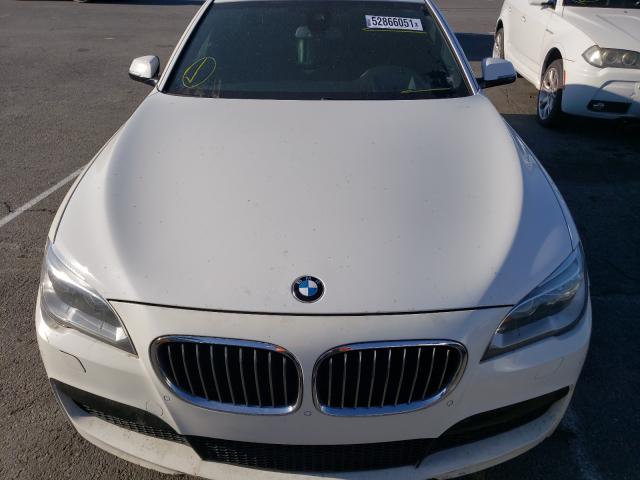 Photo 8 VIN: WBAYA8C53DC996658 - BMW 750 I 