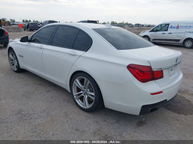 Photo 2 VIN: WBAYA8C54DD227984 - BMW 750I 