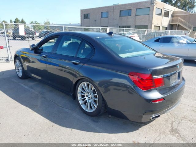 Photo 2 VIN: WBAYA8C56DC996802 - BMW 750I 