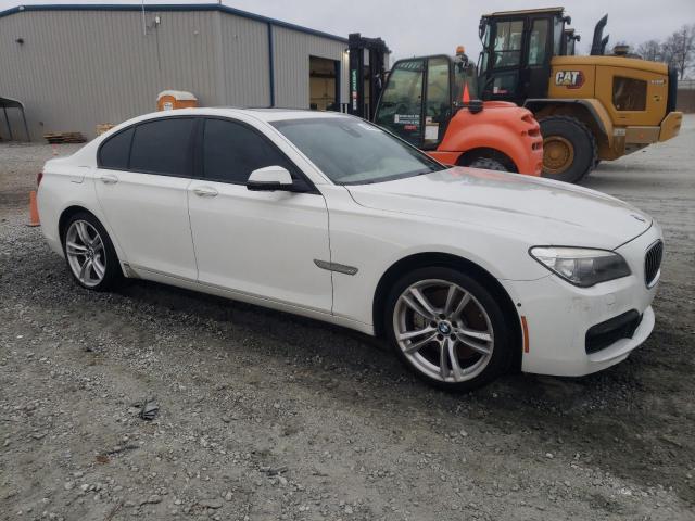 Photo 3 VIN: WBAYA8C57DD227722 - BMW 7 SERIES 