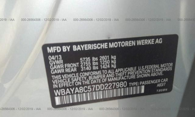 Photo 8 VIN: WBAYA8C57DD227980 - BMW 750I 