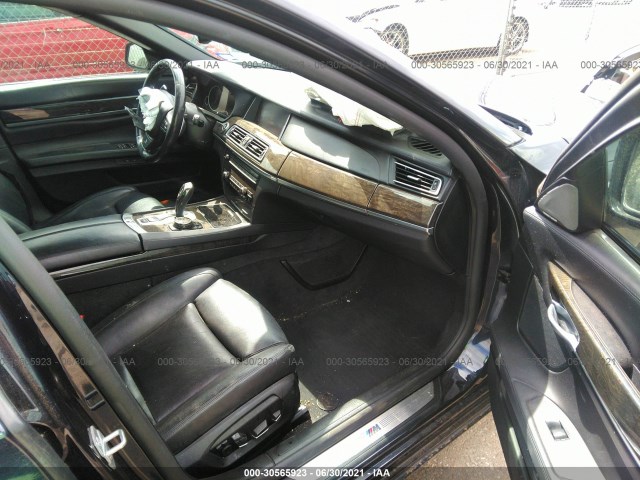 Photo 4 VIN: WBAYA8C58FD825451 - BMW 7 