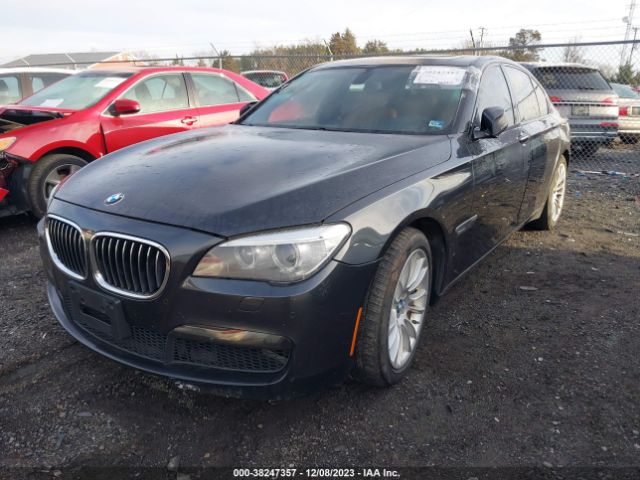 Photo 5 VIN: WBAYB6C50DC998191 - BMW 750I 