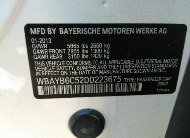 Photo 8 VIN: WBAYB6C52DD223675 - BMW 7 SERIES 