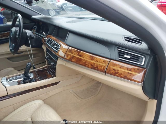 Photo 4 VIN: WBAYB6C53FD225261 - BMW 750I 