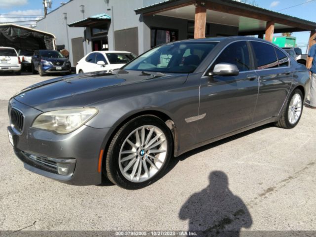 Photo 1 VIN: WBAYB6C56DD223968 - BMW 750I 