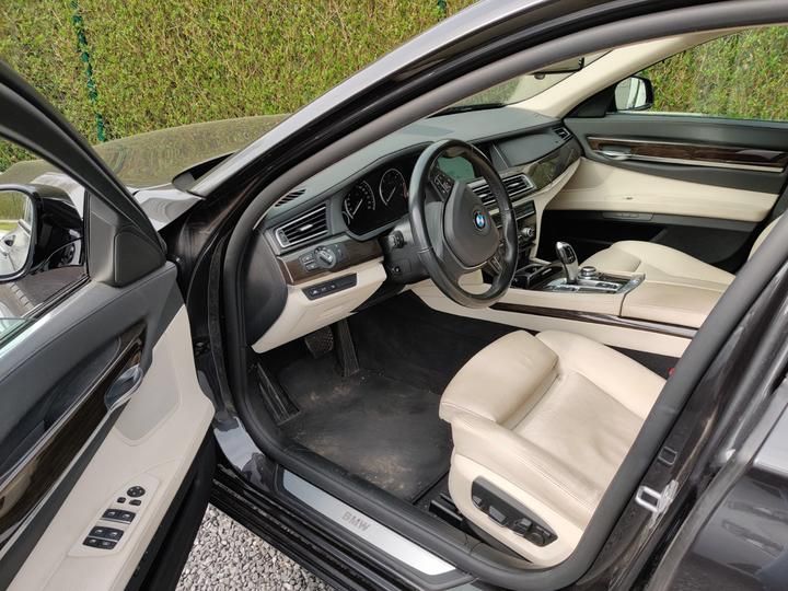 Photo 6 VIN: WBAYC21040D282539 - BMW 730D SALOON 