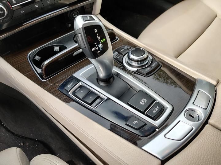 Photo 7 VIN: WBAYC21040D282539 - BMW 730D SALOON 