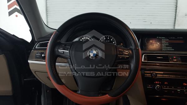 Photo 12 VIN: WBAYE2104ED304797 - BMW 730 LI 