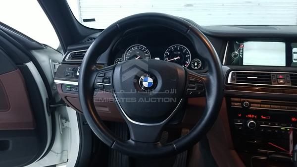 Photo 13 VIN: WBAYE4102EDZ65384 - BMW 740 